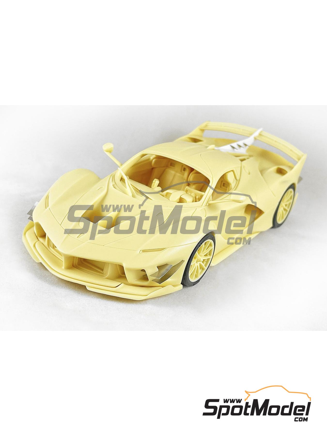 Kitbox PZY Model KB08-19: Car scale model kit 1/24 scale - Ferrari
